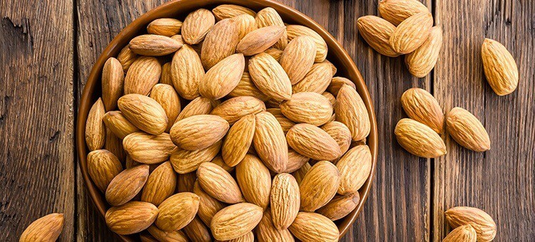 almonds are on the list of 10 best superfoods