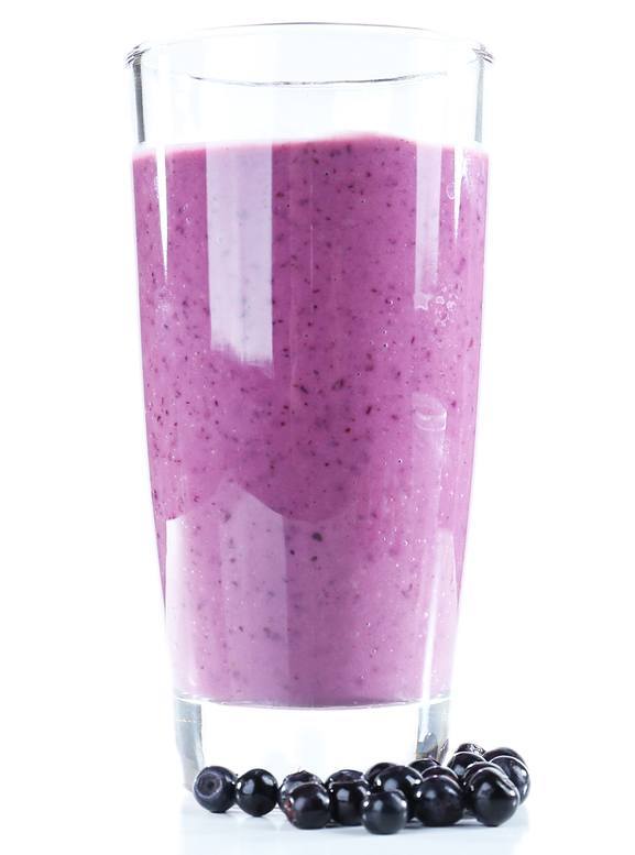 Acai smoothie recipe with berries